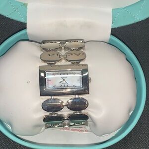 Kessaris Silver Women's Smartwatch